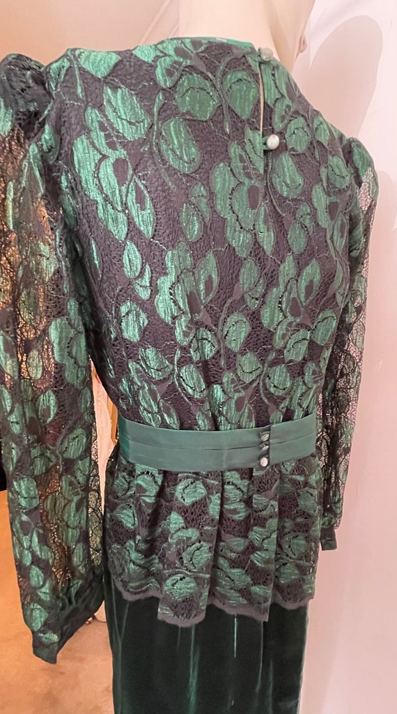 Great 80s Green Velvet with Lace Top Formal Prom … - image 7