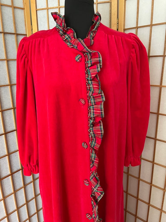 70s Red Vintage Velour Robe Button Front with Col… - image 1