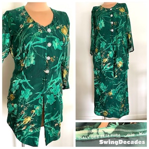 Amazing Italian Silk Suit with Tunic Top and Pencil Style Skirt and Rhinestones in Excellent Vintage Condition Rare Large Plus Size