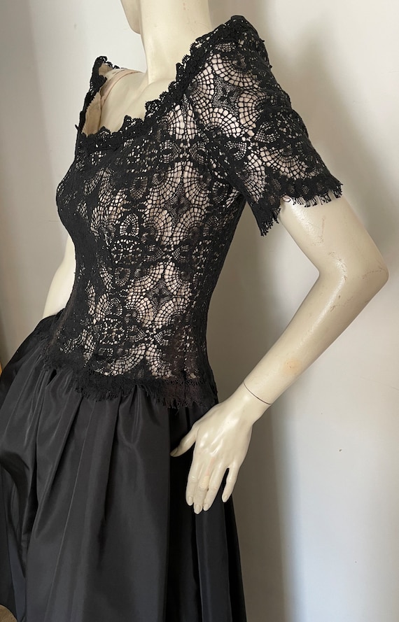 Amazing Little Black Off Shoulder Dress With Blac… - image 6