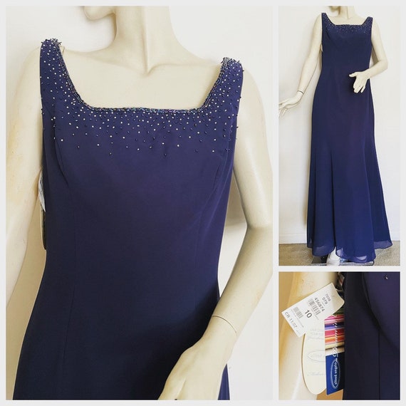 Striking Deep Blue Formal Dress with Beaded Trim … - image 10