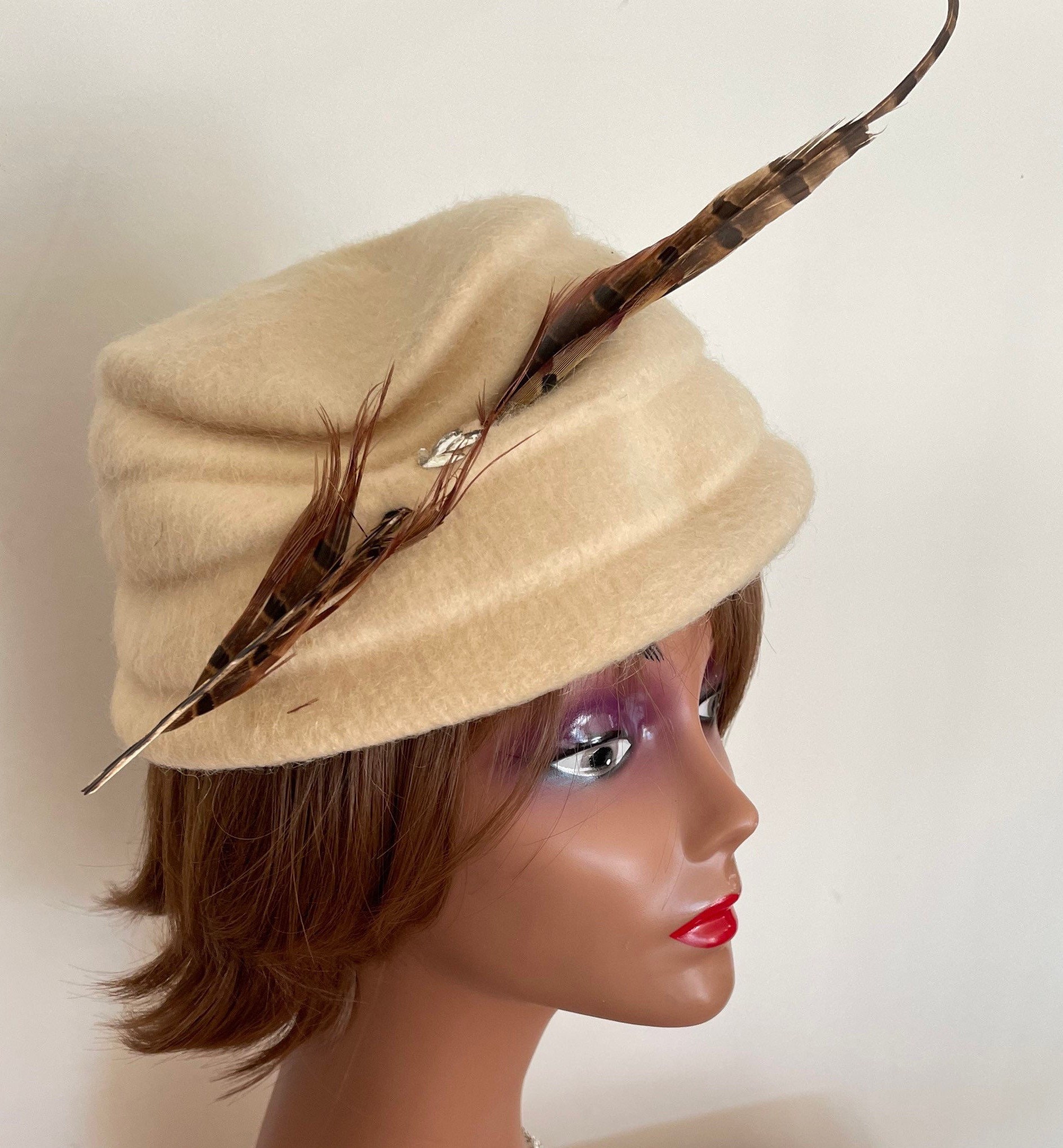 Vtg 60s VALERIE MODES Gorg Green FEATHERS Hat EUVC Valerie Modes Feather Hat - Etsy main image 3