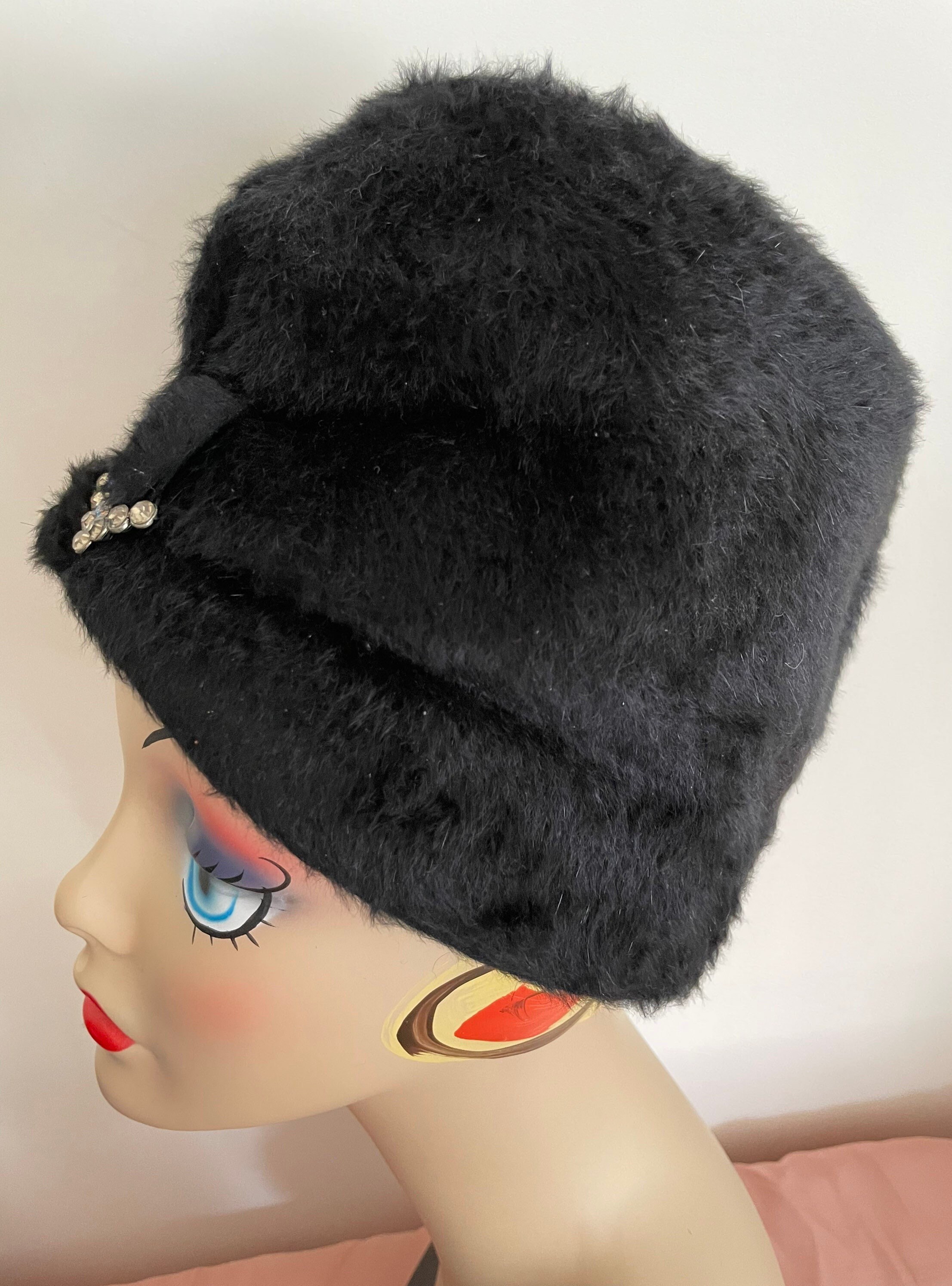 Vintage Chapeau by Mia Bad-Vilbel Black Mystere Fur Hat D0001 Oh Pierre! Vintage Black Mystere Imported Fur Fedora, Cloche  main image 4
