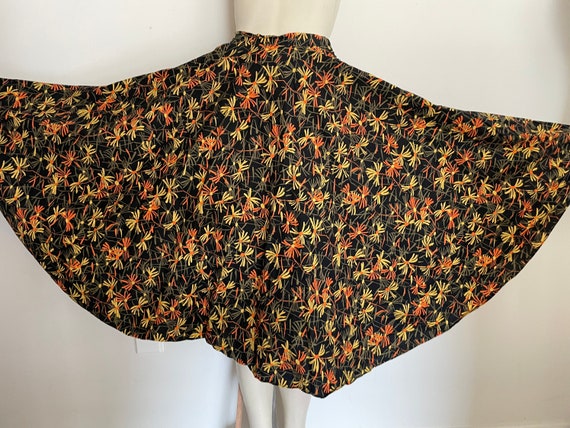 50s Full Circle Cotton Skirt with Bright Wispy Fl… - image 6