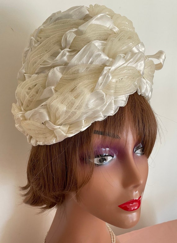 60s Couture Vintage White Straw Beehive Style Hat… - image 8