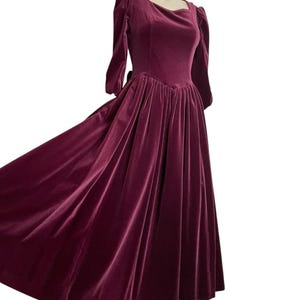 Sweet 80's Velvet Designer Dress in Burgundy by Laura Ashley. Excellent Vintage Condition Labeled Vintage Size 10 - Etsy Sweet 80's Velvet Designer Dress in Burgundy by Laura Ashley. Excellent Vintage Condition Labeled Vintage Size 10 - Etsy