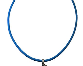 Chasing Fin Fish Hook 550 Paracord 20" Unisex Necklace with Lockable Magnetic Clasp