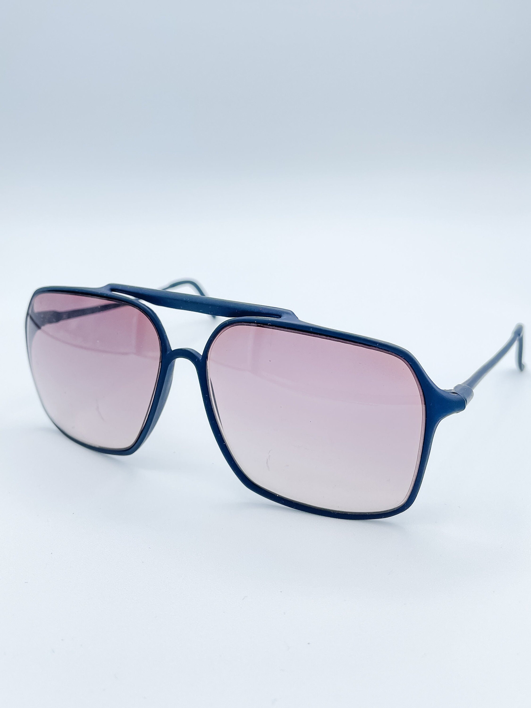 French Vintage Aviator Sunglasses for Men or Women - Etsy display picture 3