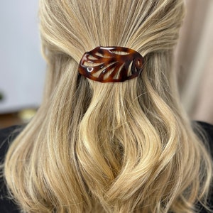 Vintage French Tortoise Shell Detailed Leaf Hair Barrette