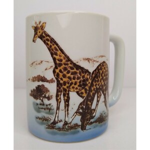 Otagiri Coffee Mug Giraffes Savannah Acacia Trees Blue Bottomed Gold Sticker Trees Japan 8 oz