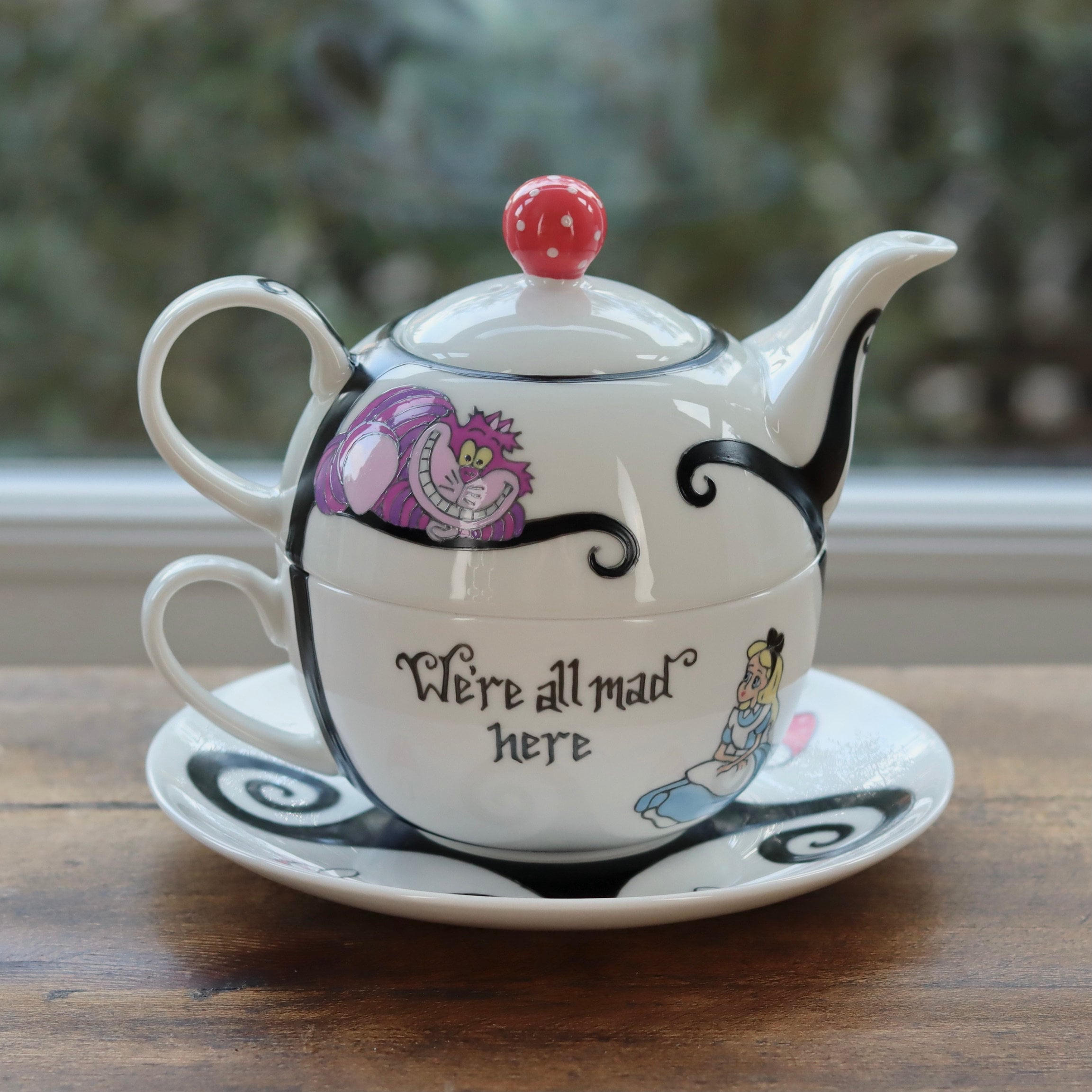 Disney Alice In Wonderland Ceramic Teacup and Saucer Set | SDCC 2022  Exclusive