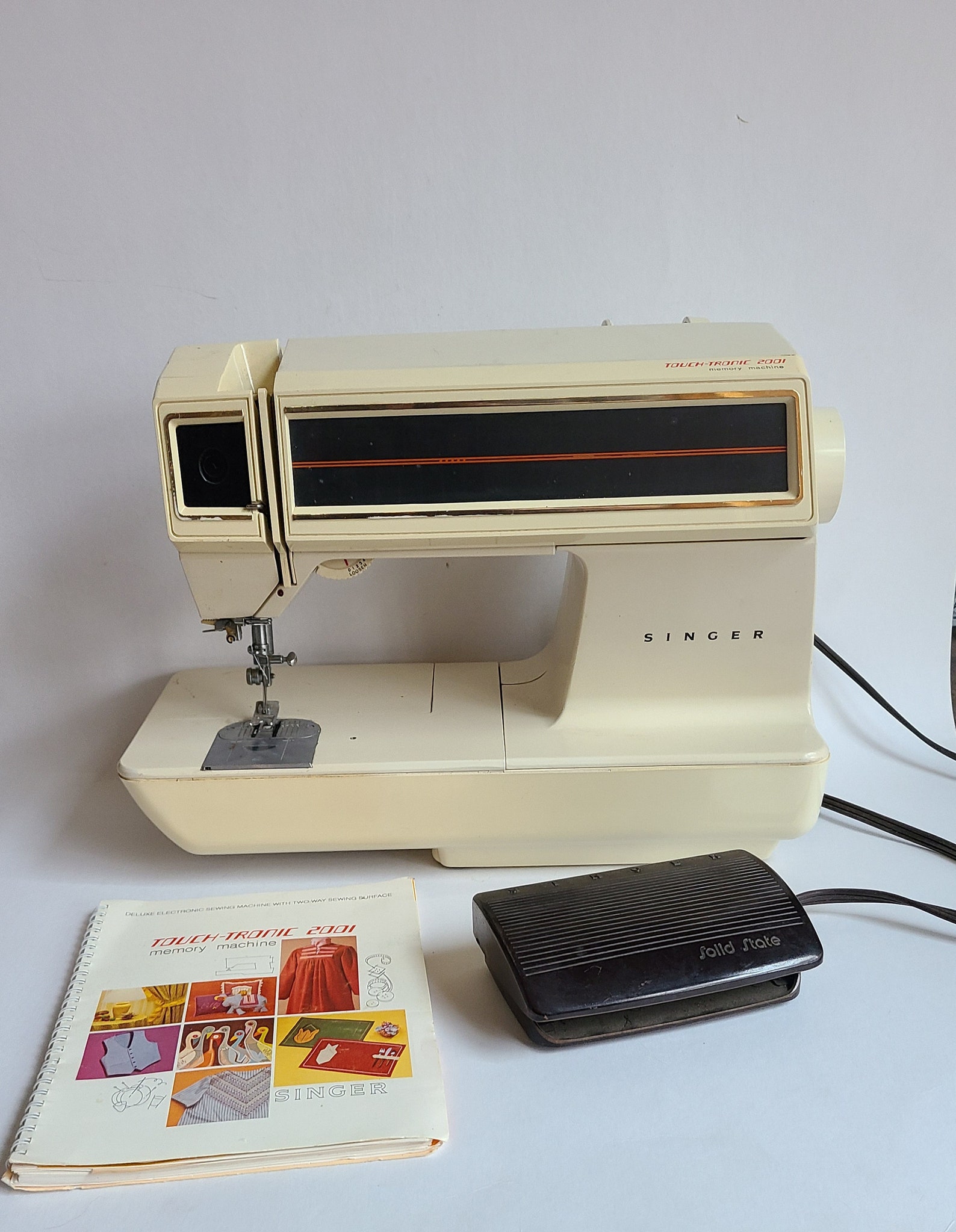Vintage Sewing Machine Singer TouchTronic 2001 Portable Etsy