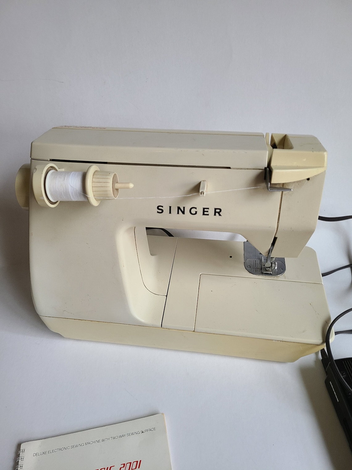 Vintage Sewing Machine Singer TouchTronic 2001 Portable Etsy