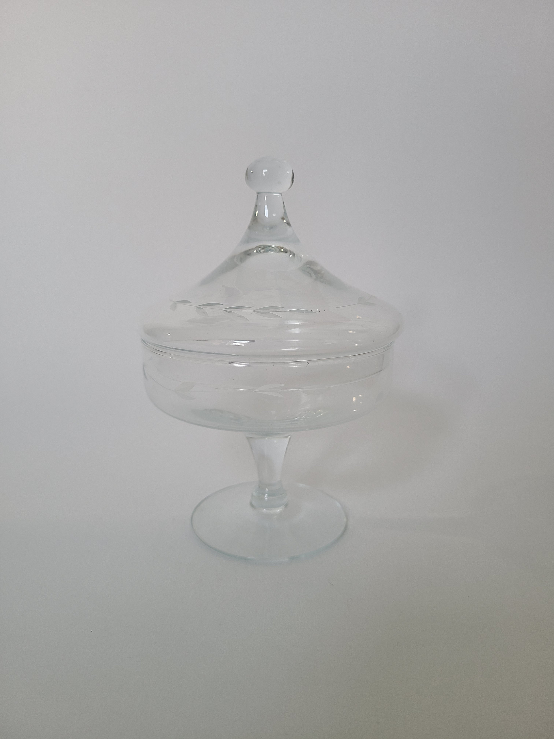 Footed Apothecary Candy Jar With Lid - Local Pick Up ONLY – High Cotton  Decor