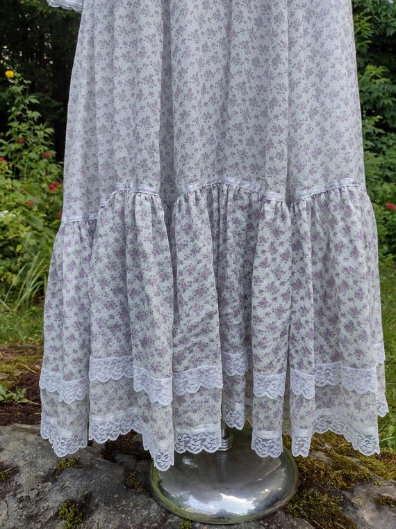 Vintage Gunne Sax by Jessica White and Purple Floral … - Gem