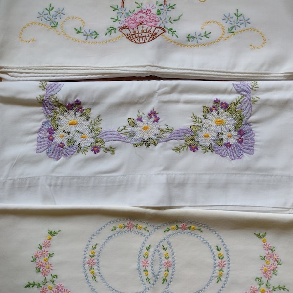 Vintage embroidered pillowcases lot