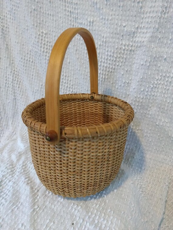 Lot - LOT OF NANTUCKET BASKET WEAVING SUPPLIES Including two