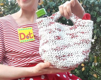 Peppermint Patty's Lunchbag made of Plarn by Dot's Recycling