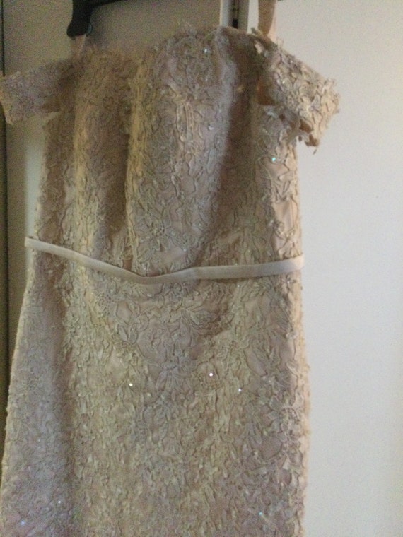 Lace beaded dress - image 8