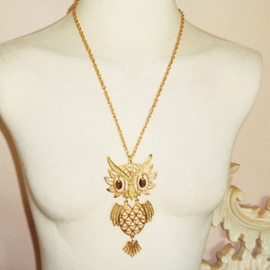 Owl Pendant Necklace Vintage Articulated Gold tone Metal 23 1/2 inch Chain