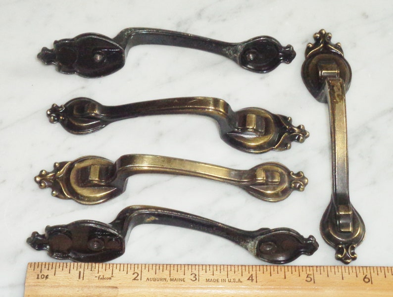 Amerock Chatsworth #737 Brass Vertical Cabinet Door Drawer Pull Handles Set of 5