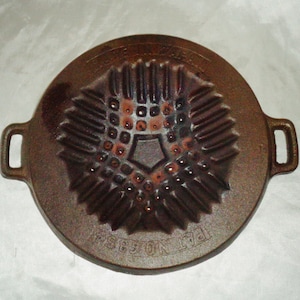 Vintage Chenggis Khan Cast Iron Dome Mongoolse Barbecue Vleeskuiken