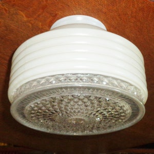 Diamond Point Light Cover Skyscraper Ribbed Ersatzschirm 20,3 x 15,2 cm in MCM Atomic Era