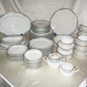 Chanesta Noritake China Made in Japan 74-teiliges Service für 10 ~ 5 Stück Gedeck +Servierstücke