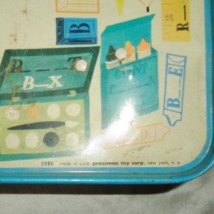 Spelling School Pressman Toy Corp #2285 Schootbureaubladstandaards met inklapbare poten - 20 x 13 x 7 3/4 inch afbeelding 5