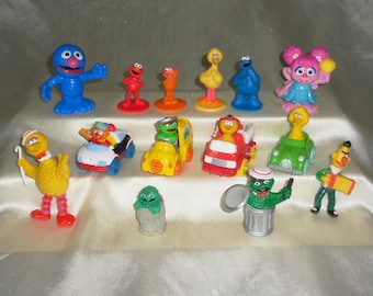 1990s Sesame Street ELMO PVC Figure 2.5