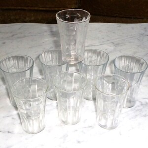 Set of 8 Vintage Optic Child Juice Glass Tumblers w Etched Grape Bunch pattern