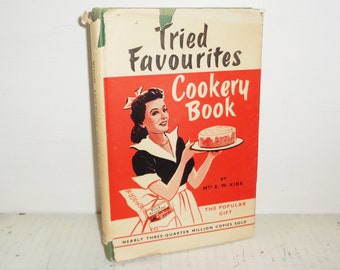 Kookboek Tried Favorites 1948, hardcover boek met stofomslag