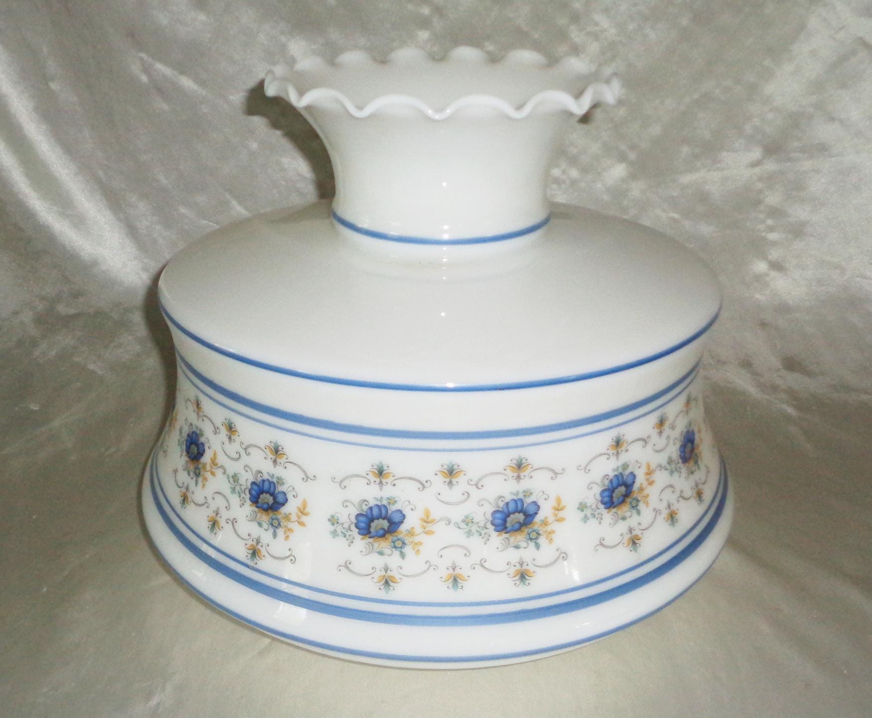 Quoizel Glass Globe - Etsy, image size:1755x1445