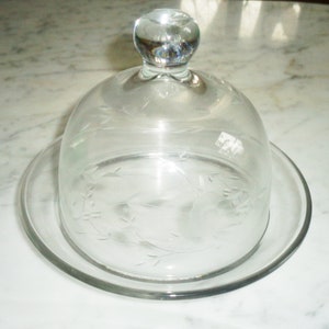 Vintage Princess House Glass Etched Flower Covered Cheese Butter Dish