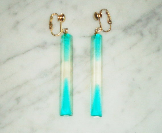 Lucite Triangle Bar Clip On Dangly 3 inch Earring… - image 1
