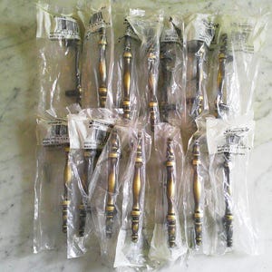 14 Tiradores de cajón para armario Amerock de 6" #3469 de latón, con espacio para orificios de tornillo de 3".
