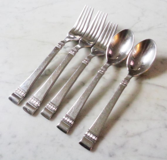 Cadence Oneida 18/10 Indonesia Stainless Dinner Forks, Salad Fork