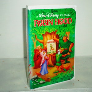 Disney Black Diamond The Classics Robin Hood Clamshell VHS #1189