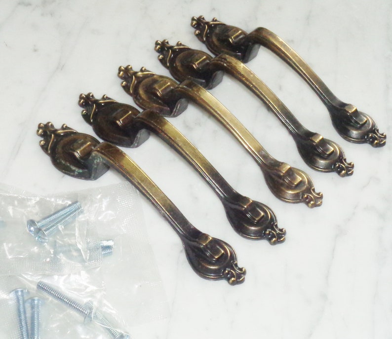 Amerock Chatsworth #737 Brass Vertical Cabinet Door Drawer Pull Handles Set of 5