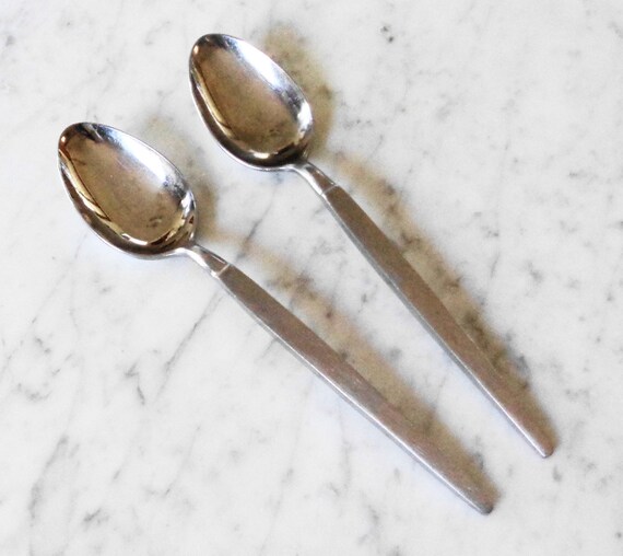 ASTRO Stainless Steel Japan 8 7/8 Inch Set of 2 Serving