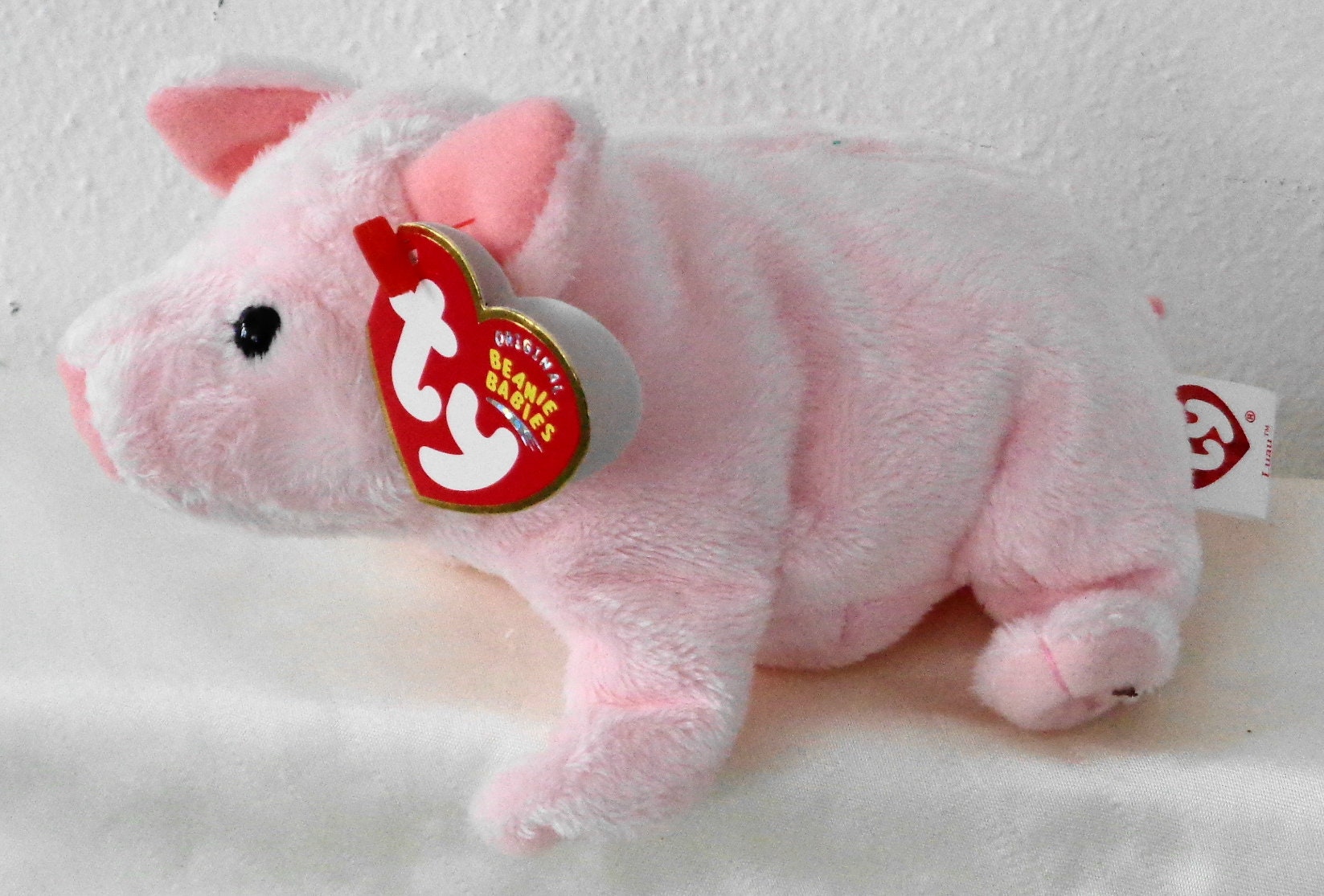 2003 Ty Beanie Babies Luau Pig birthday August 21, 2003 w Error Tags PE Pellets