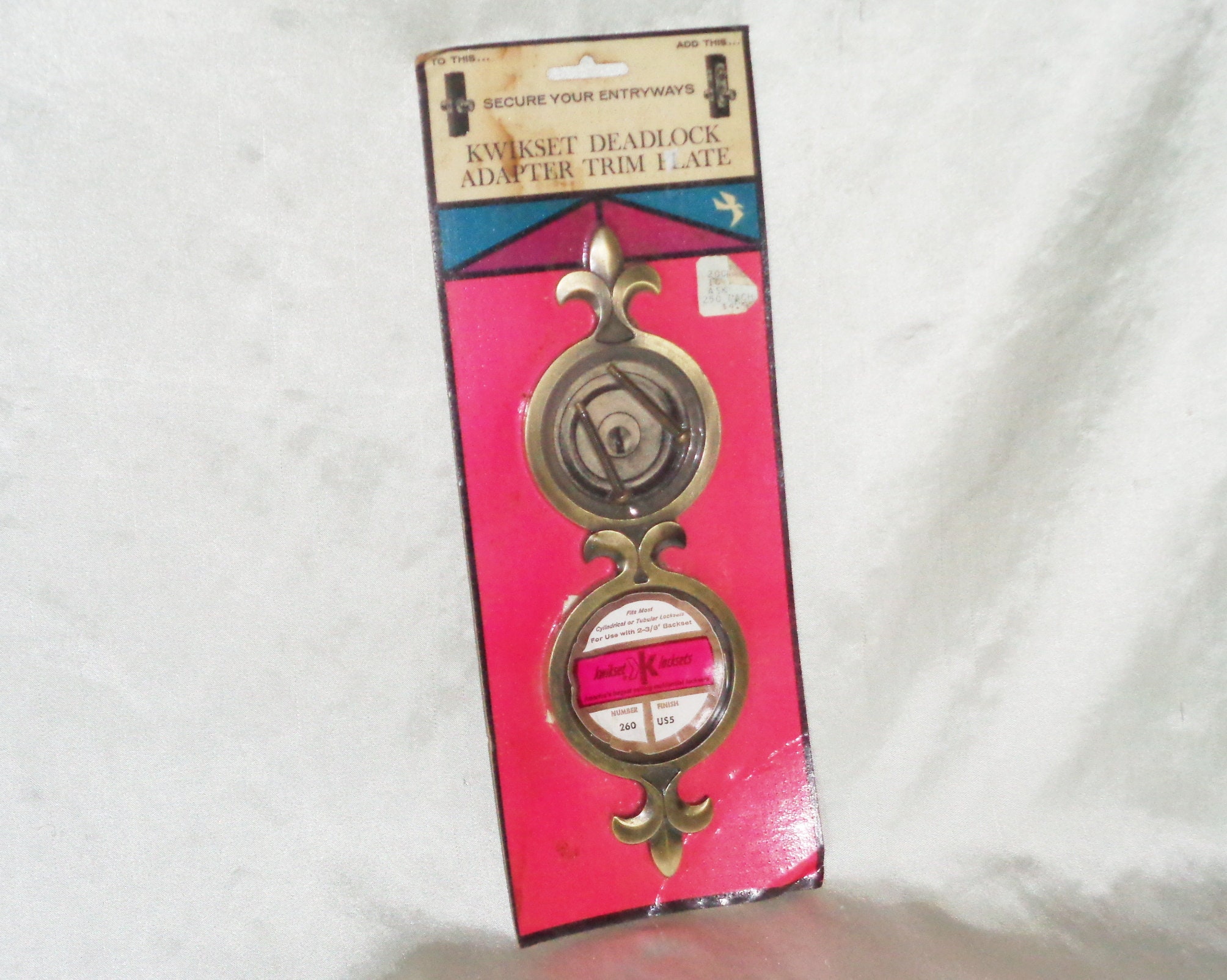 Adattatore per serratura a cilindro in stile Carriage House di Kwikset, placche posteriori decorative in ottone per pomelli/serrature