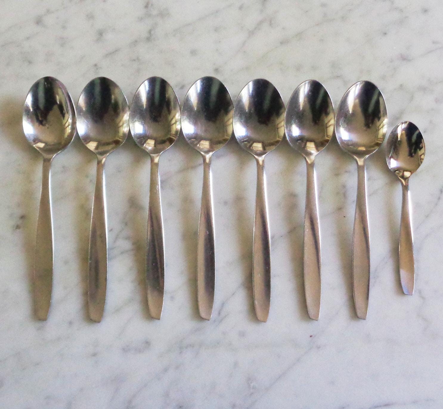 Crestmark Stainless Steel Japan 7 Teaspoons & 1 Child Demitasse
