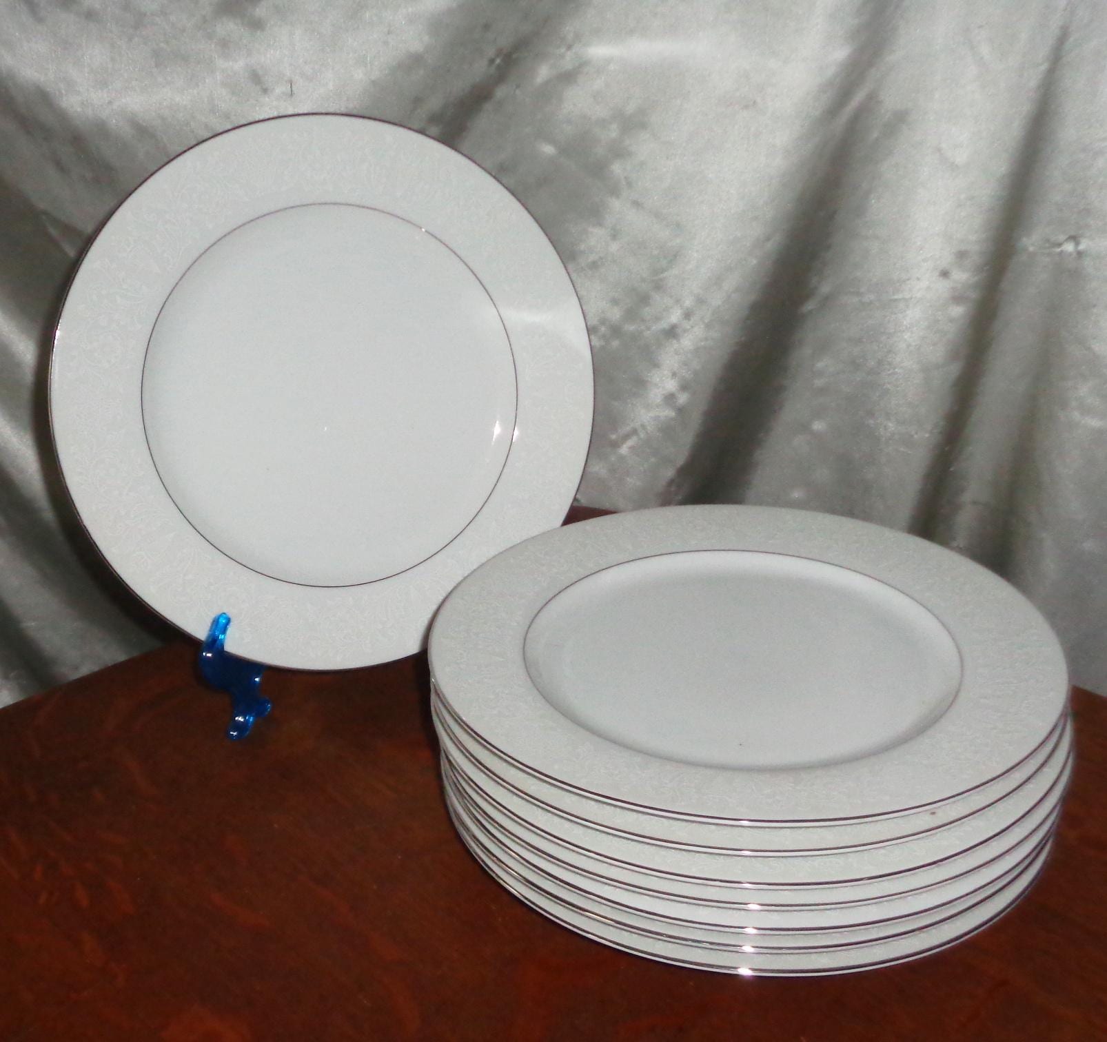 中華民国1910'sアンティーク3点セットの内のチェア❷ 上海租界 8 Crown Victoria Lovelace Fine China Made in Japan 10 3/8 Inch