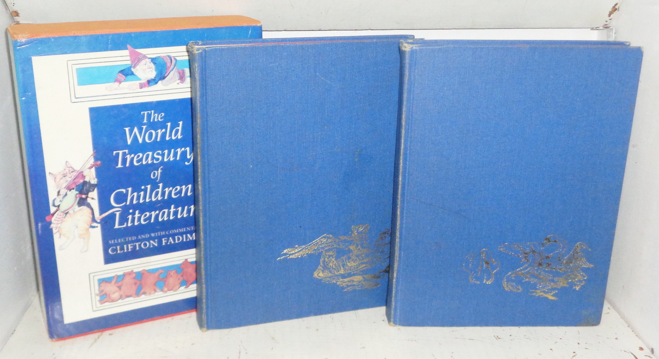 The World Treasury of Children's Literature 1984 First Edition HC