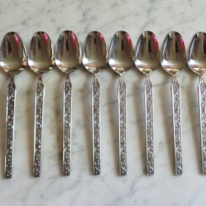 8 Stella Rose Stanley Roberts Edelstahl Japan 6 3/8 Zoll Teelöffel