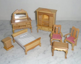 Vintage Doll House Miniature Wood Bedroom Set ~ Bed Vanity Bench Armoire Side Table Chairs