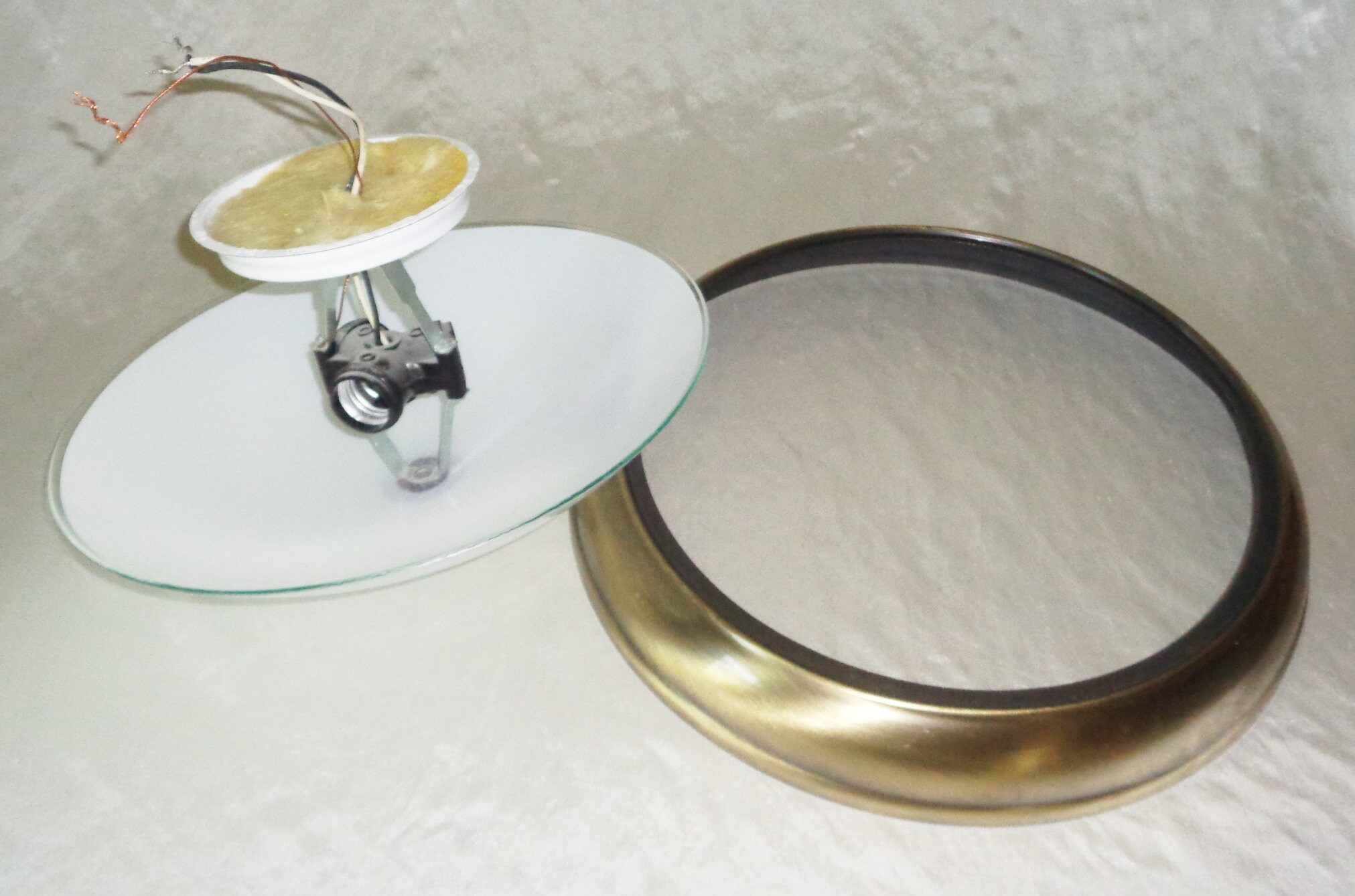 Light Fixture Rim Light Fixture ~ 3 Bulb Electric Ceiling Plate W 15 Inch Applied Metal ...