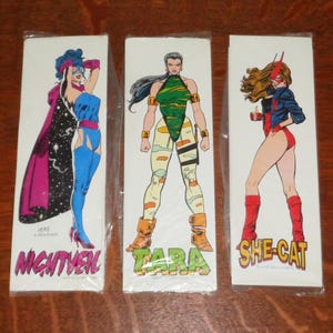 Mini kit debout AC Comics, 12 plateaux en carton pour table en carton, Tara et voile de nuit, 1994 1995 1996