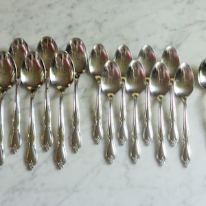WMA Rogers Stainless Oneida Ltd MONTCLAIR 6 Table Soup Spoons, 8 Teaspoons, 1 Sugar Spoon